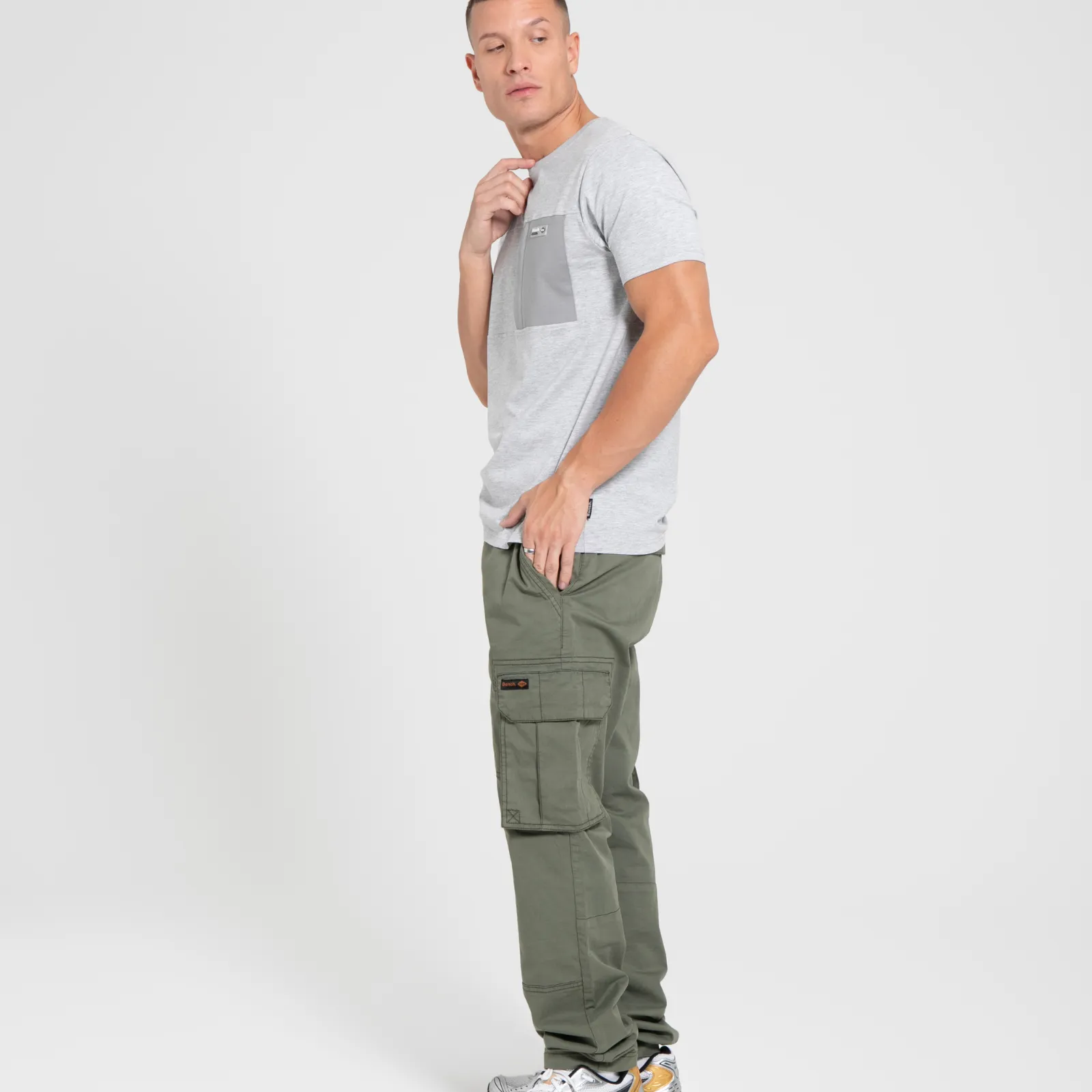 Bench Mens Algoda Crew Neck Short Sleeve Pocket T Shirt
