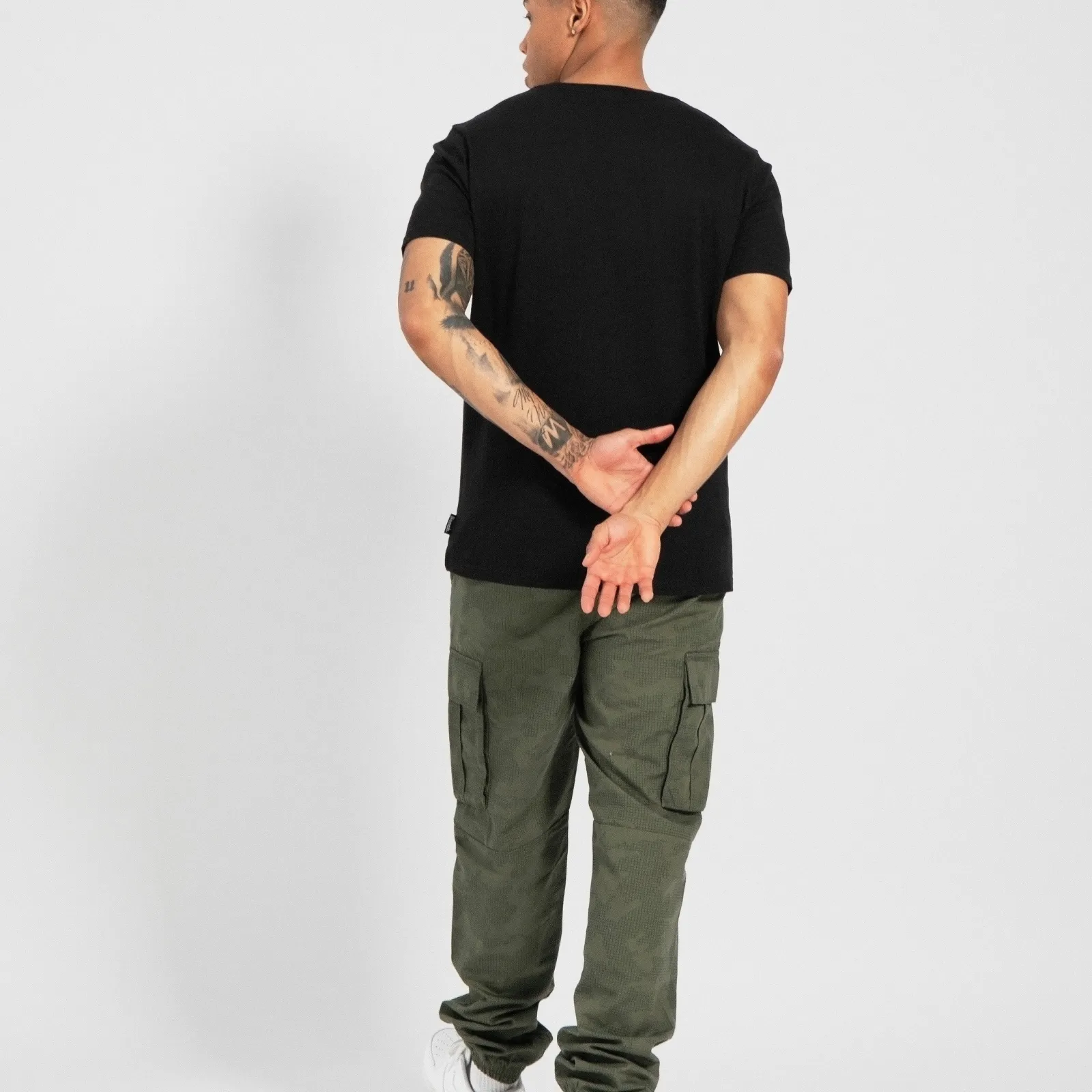 Bench Mens Algoda Crew Neck Short Sleeve Pocket T Shirt