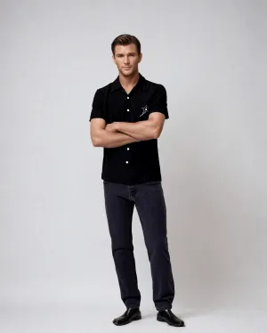 Essential Short Sleeve Shirt | Effortless Street Style