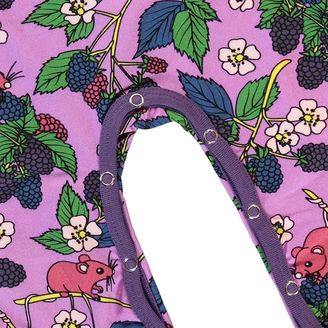 Long-sleeved baby suit with blackberries