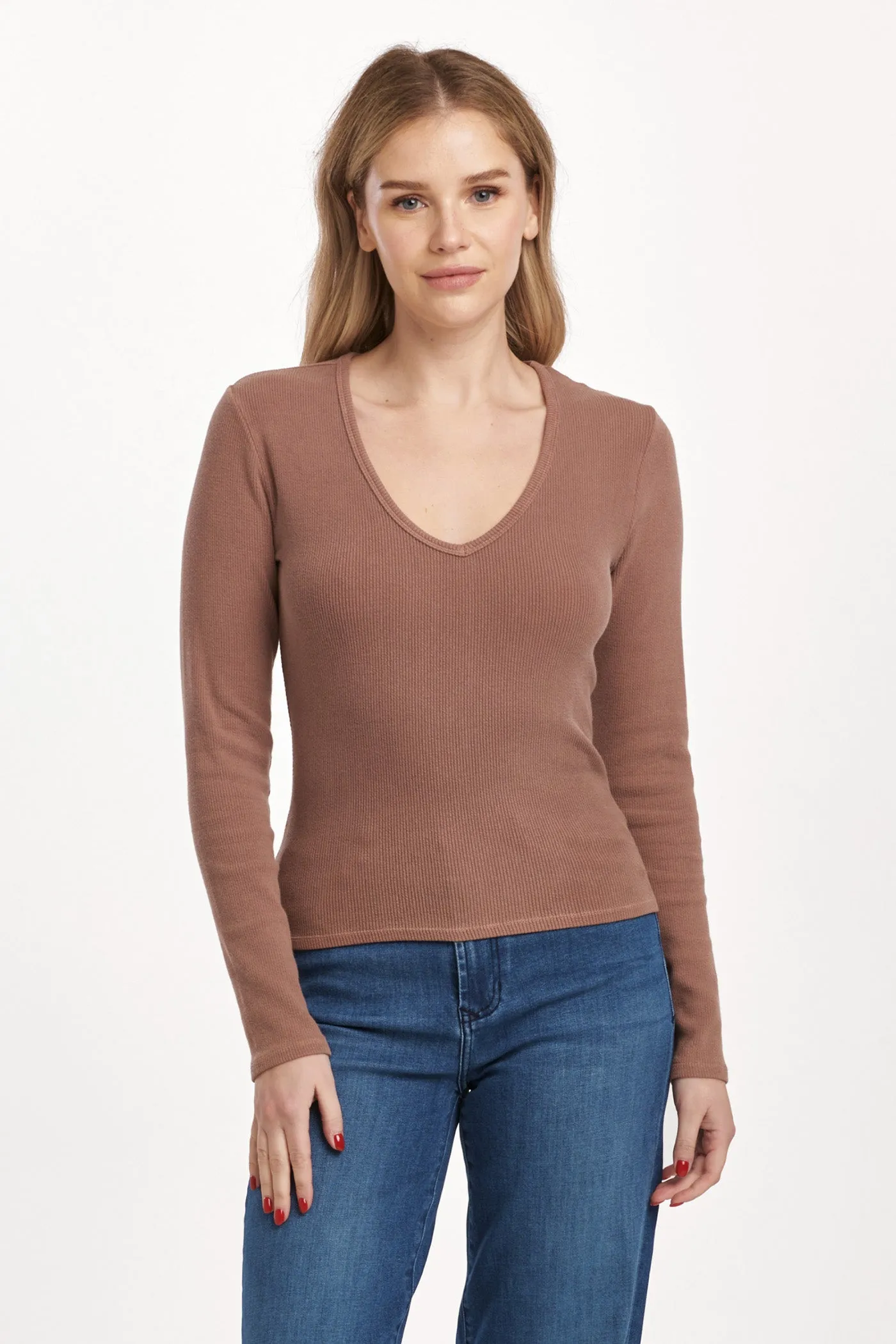 MARLOWE V-NECK TOP NUTSHELL