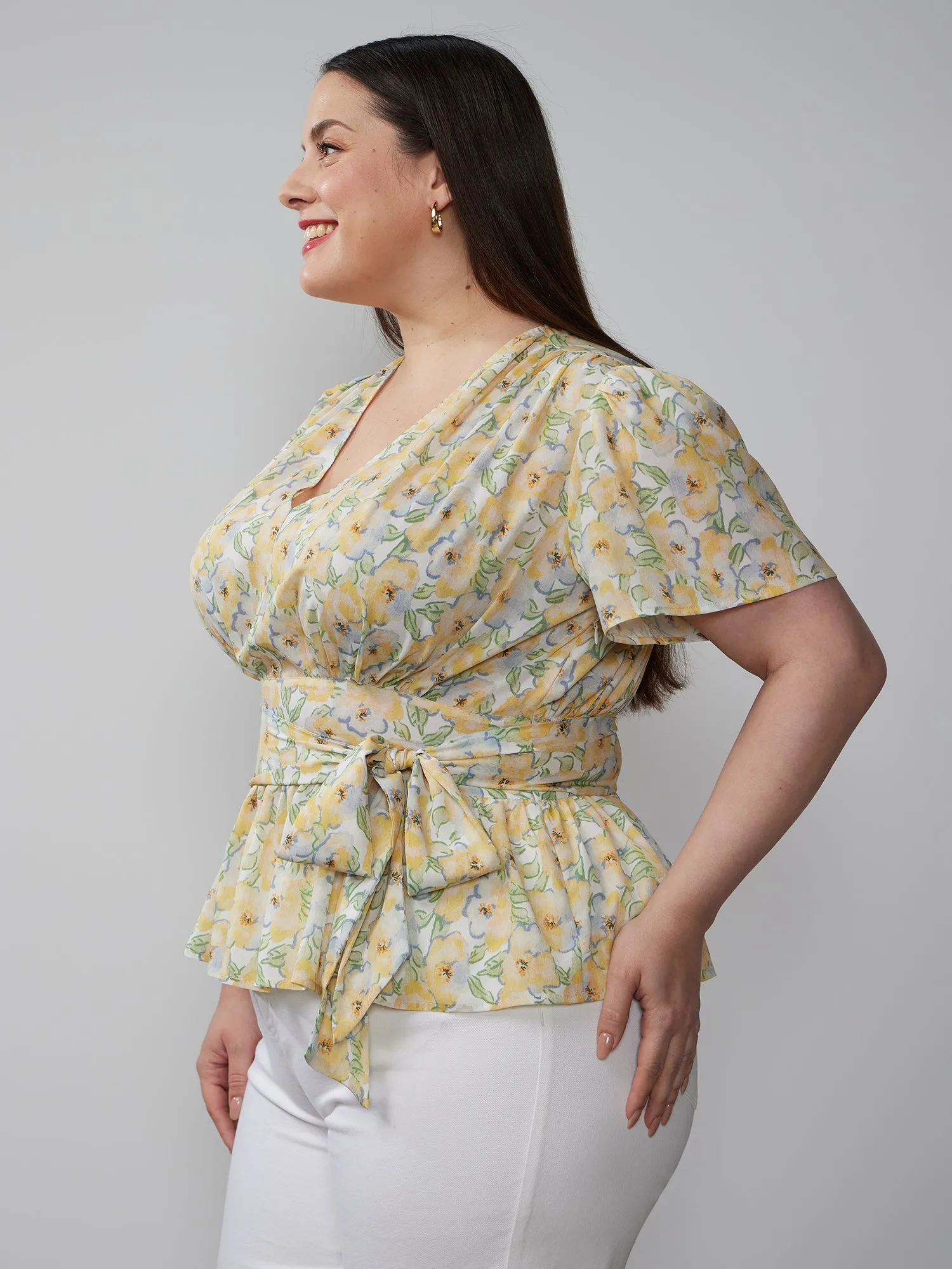 Plus Short Flutter Sleeve Crinkle Floral Blouse